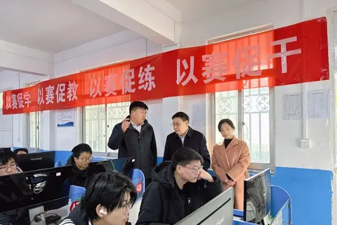 市政协教科卫体委员会领导莅临我校调研，助力职业教育高质量发展